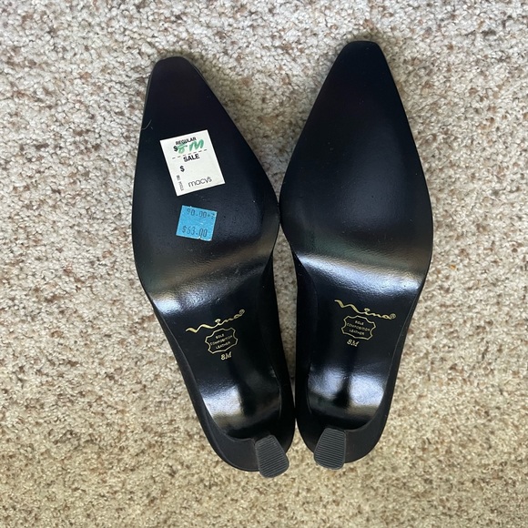 New! Nina pumps, size 8 - Picture 6 of 8